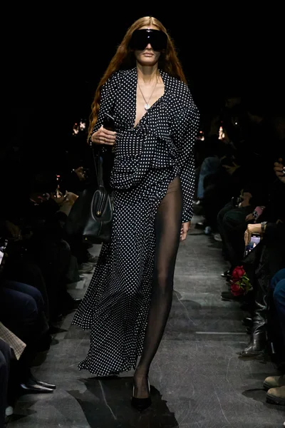 Look 57